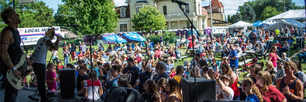 Lakeside fest